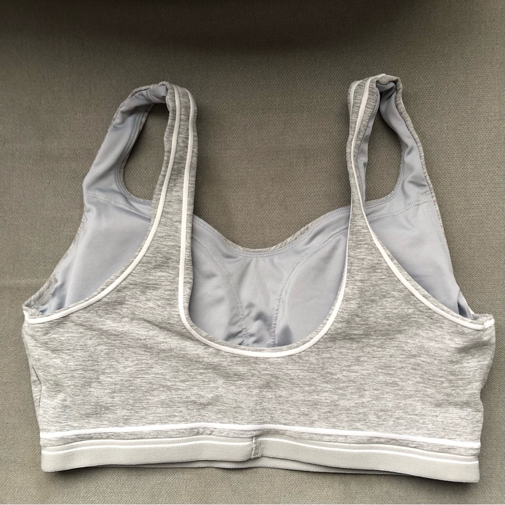 Alo Yoga Alosoft Heart Throb Bra Athletic Heather Grey/White L - Picture 7 of 12
